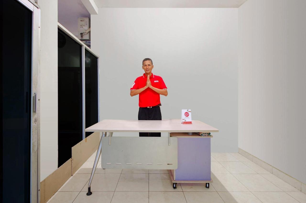 Hotel Oyo 3083 D Kost 3 Syariah Yogyakarta Exterior foto